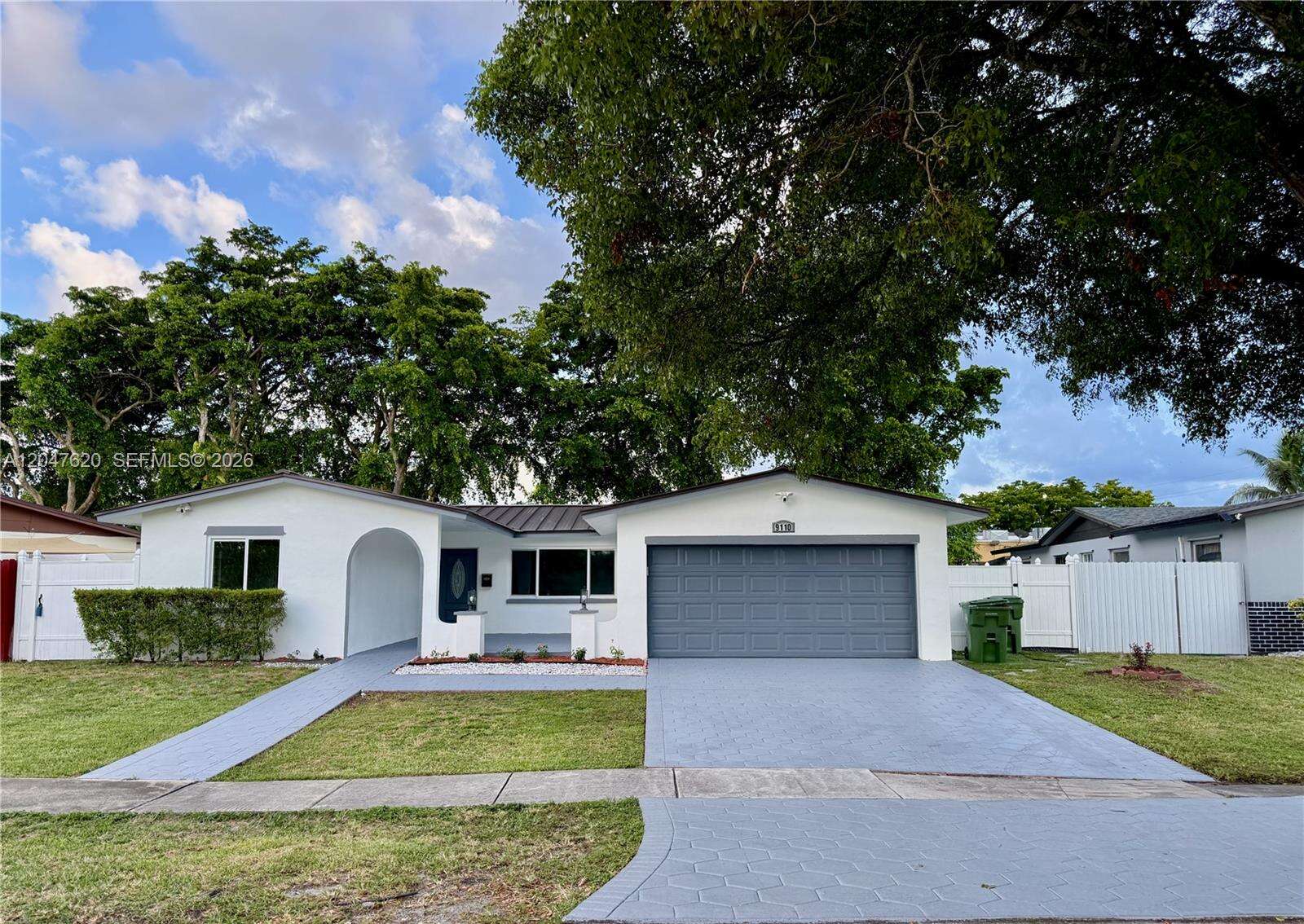 9110 18th Ct, Pembroke Pines, FL 33024 - For Sale photo 1