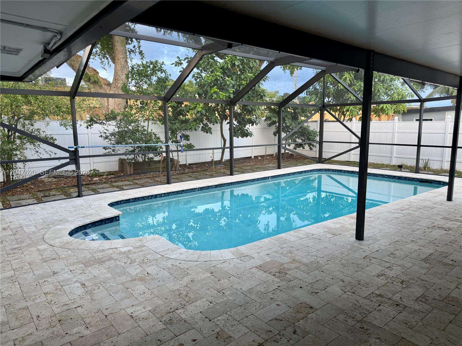 9110 18th Ct, Pembroke Pines, FL 33024 - For Sale photo 3