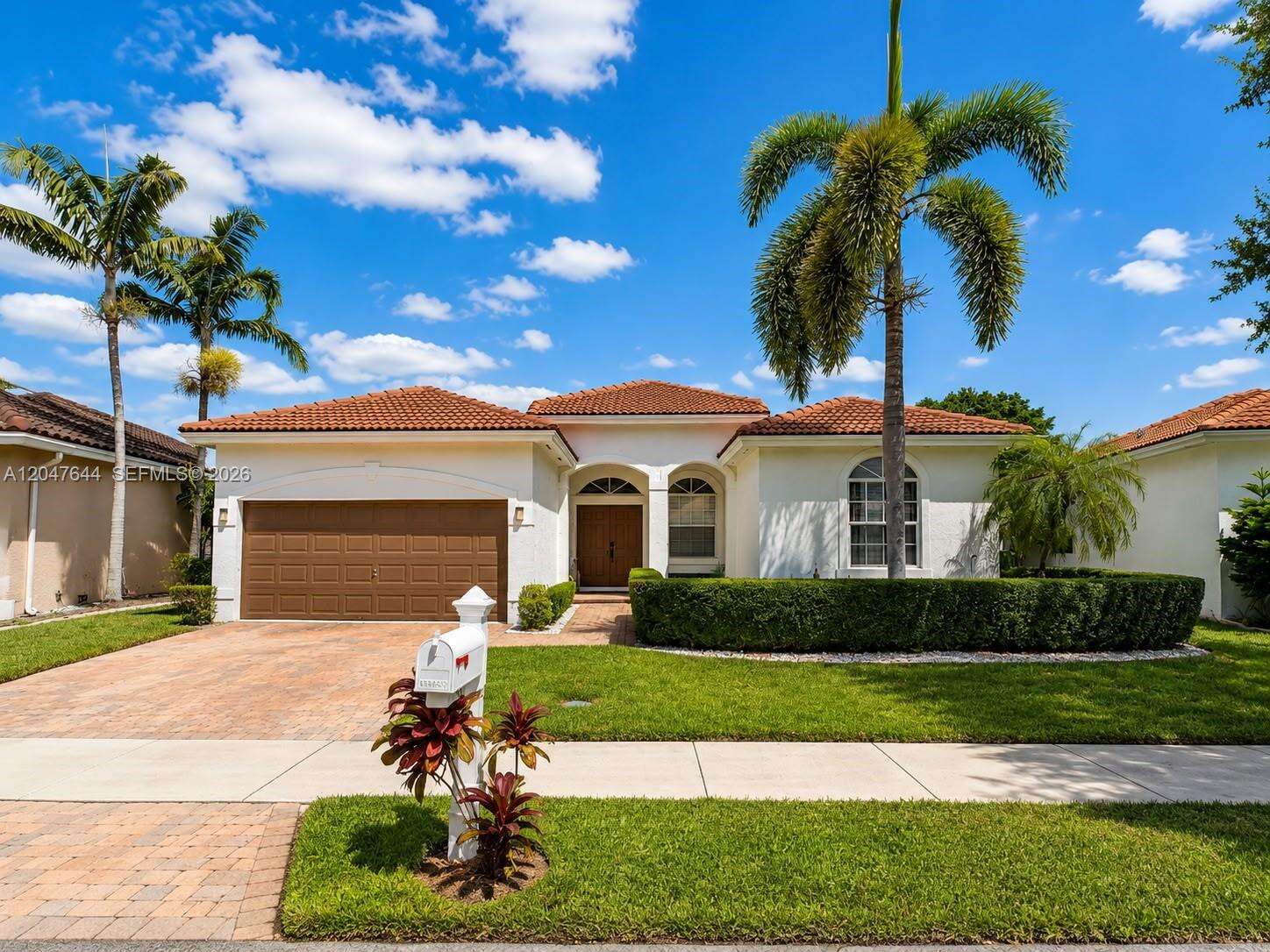 1437 22nd Ln, Homestead, FL 33035 - For Sale photo 1
