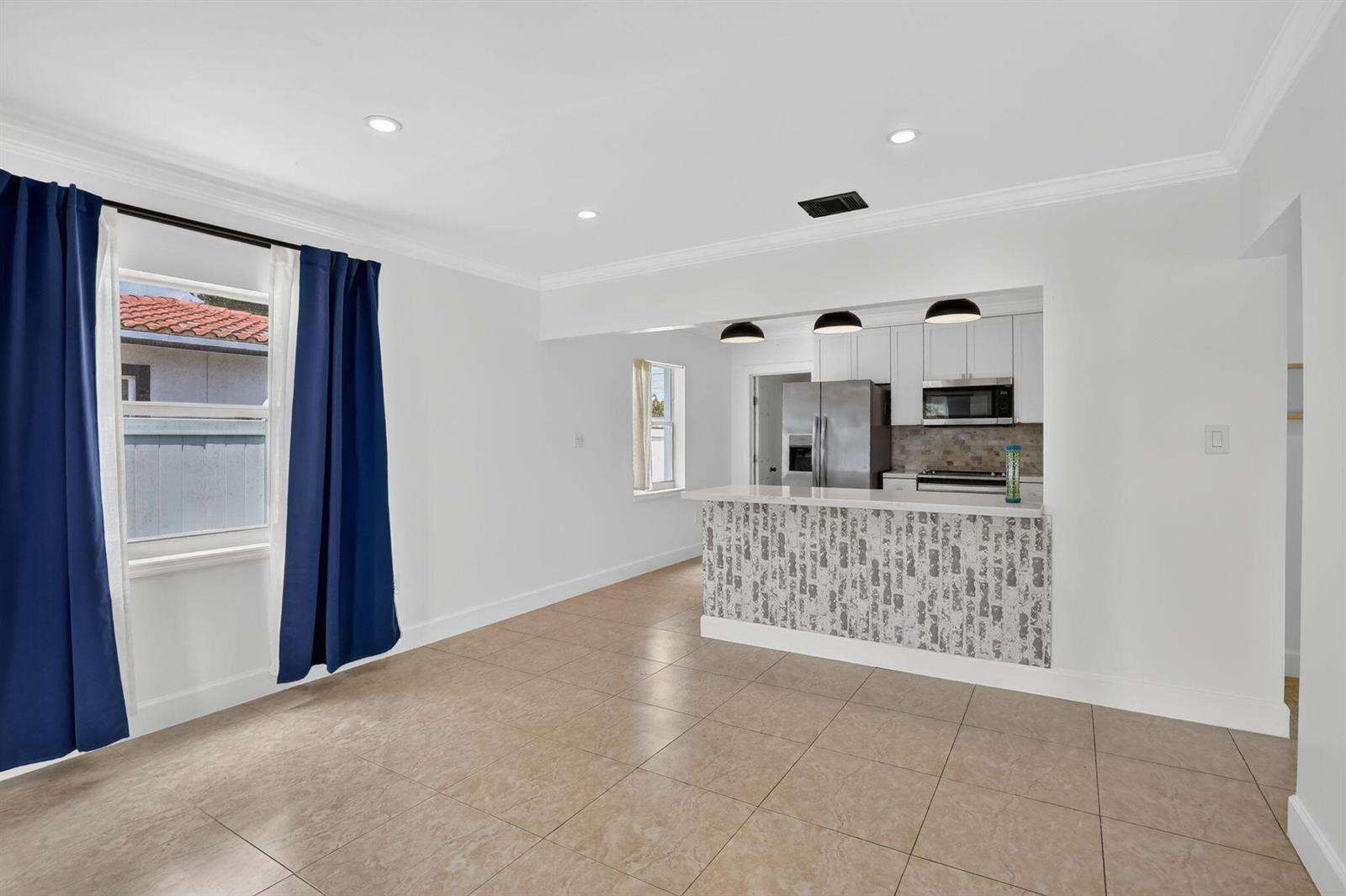 2427 Harding, Hollywood, FL 33020 - For Sale photo 11