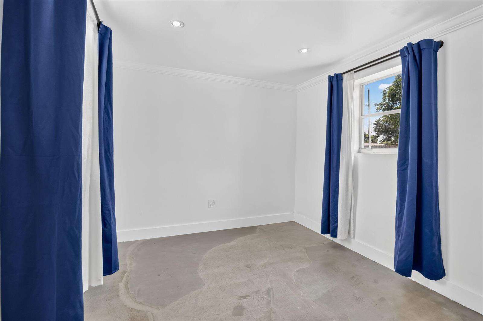 2427 Harding, Hollywood, FL 33020 - For Sale photo 18