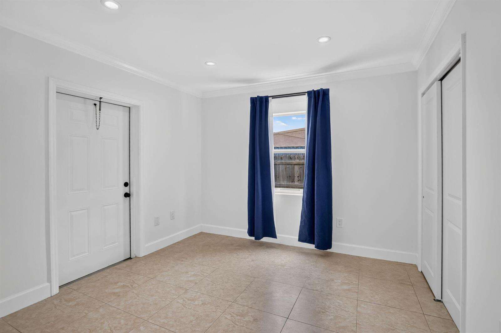 2427 Harding, Hollywood, FL 33020 - For Sale photo 25