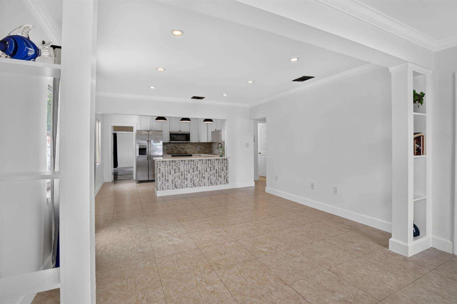 2427 Harding, Hollywood, FL 33020 - For Sale photo 8