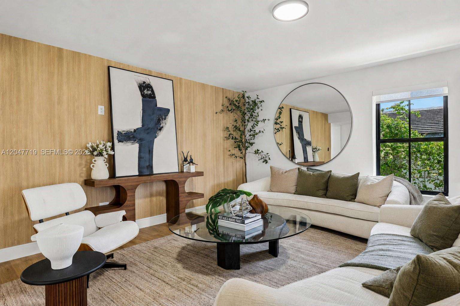 7811 Carlyle Ave, Miami Beach, FL 33141 - For Sale photo 2