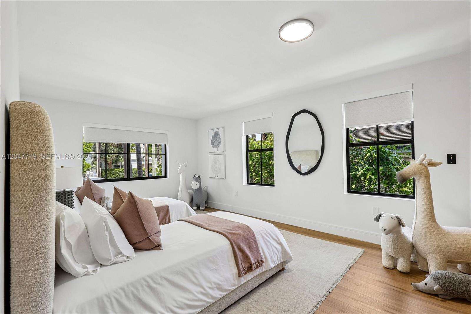 7811 Carlyle Ave, Miami Beach, FL 33141 - For Sale photo 22