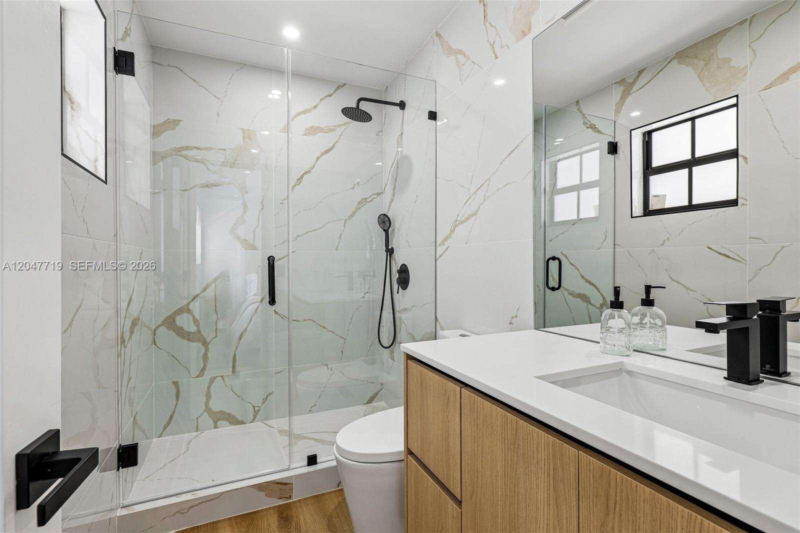7811 Carlyle Ave, Miami Beach, FL 33141 - For Sale photo 32