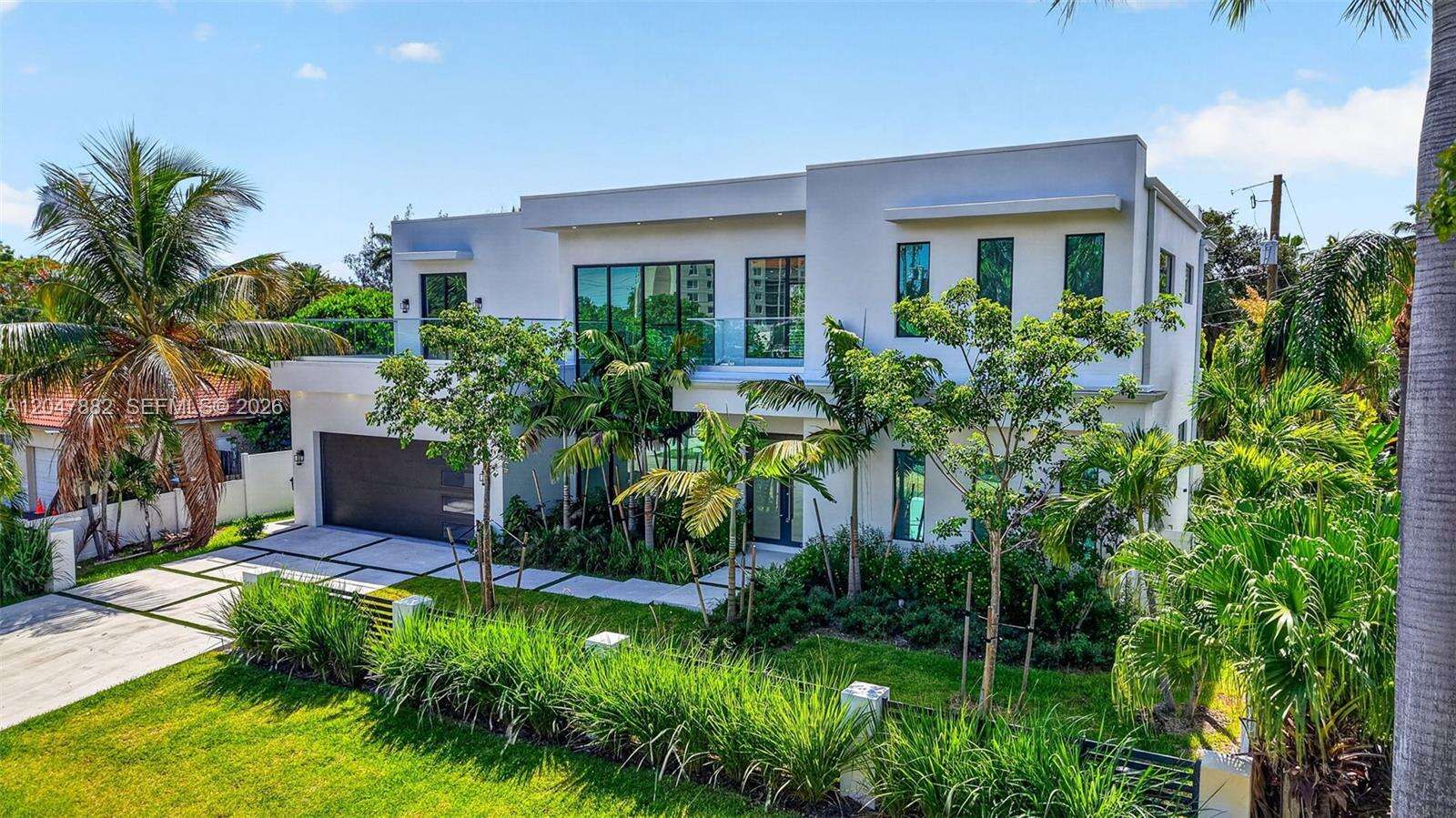 2015 4th Ave, Wilton Manors, FL 33305 - For Sale photo 2