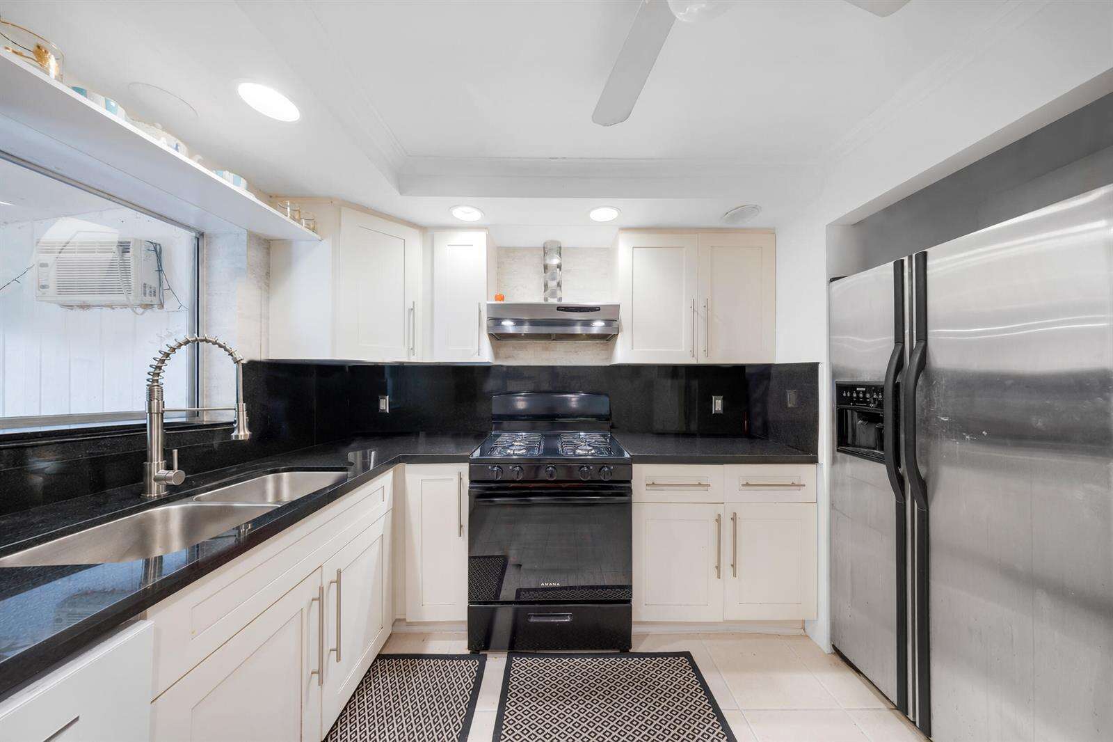 2326 Harding, Hollywood, FL 33020 - For Sale photo 15