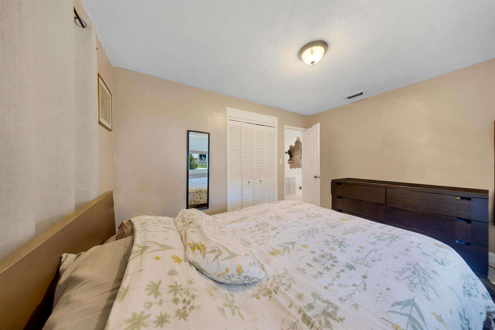 2326 Harding, Hollywood, FL 33020 - For Sale photo 20