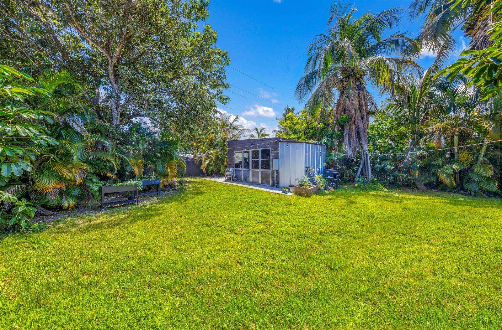 2326 Harding, Hollywood, FL 33020 - For Sale photo 30