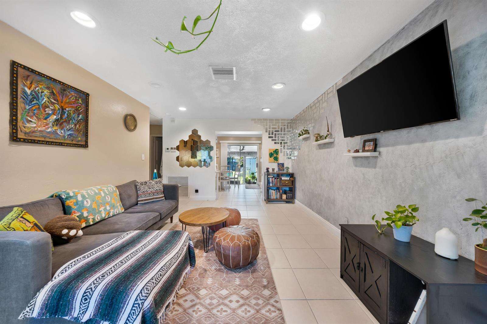2326 Harding, Hollywood, FL 33020 - For Sale photo 7