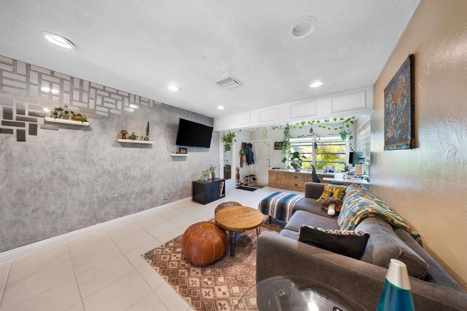 2326 Harding, Hollywood, FL 33020 - For Sale photo 9