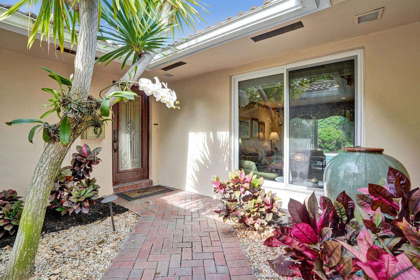 11 Tam O'shanter, Fort Lauderdale, FL 33308 - For Sale photo 3