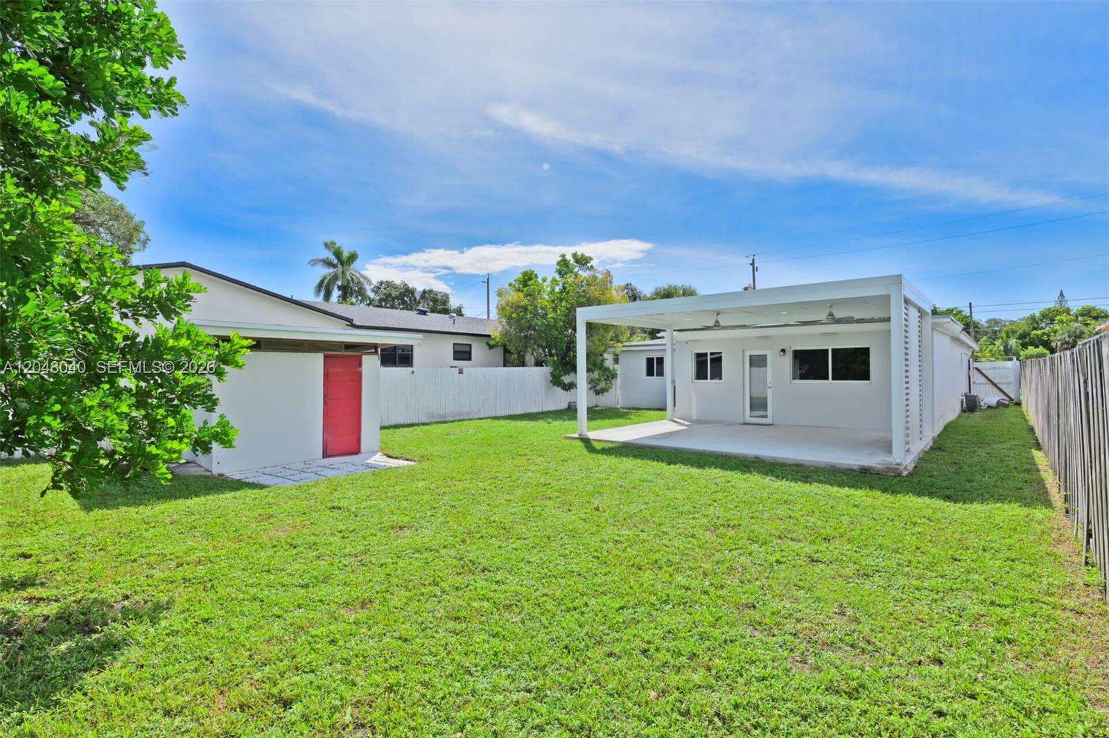 104 7th St, Hallandale Beach, FL 33009 - For Sale photo 20