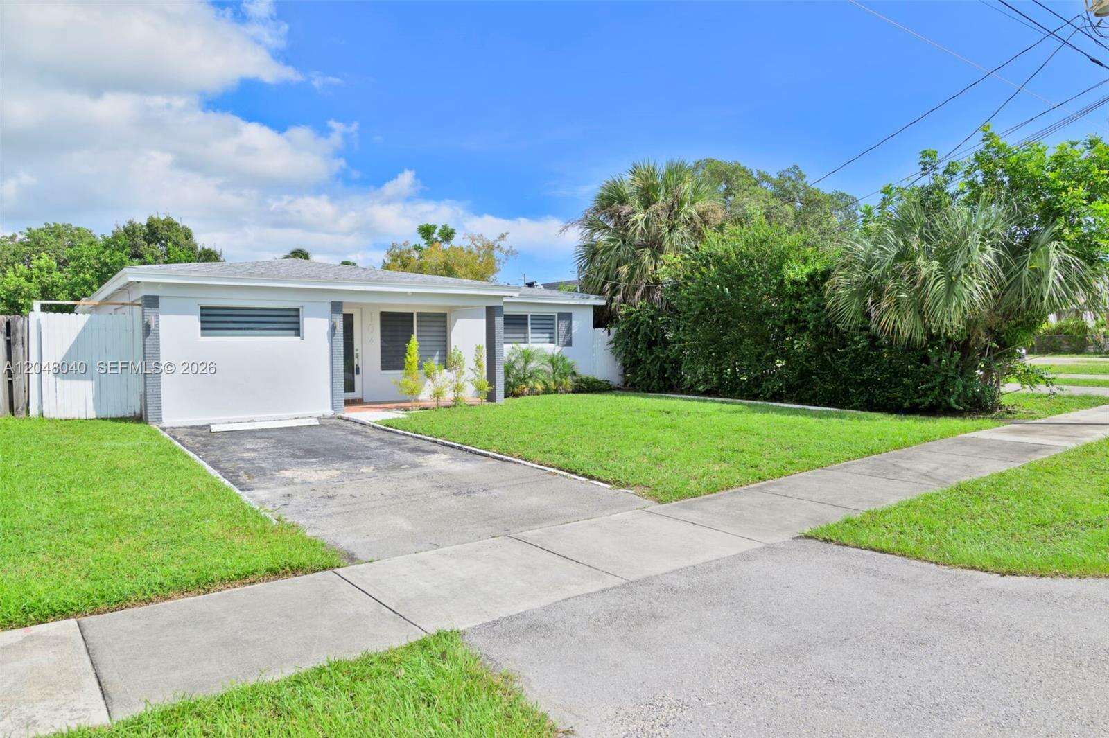104 7th St, Hallandale Beach, FL 33009 - For Sale photo 23