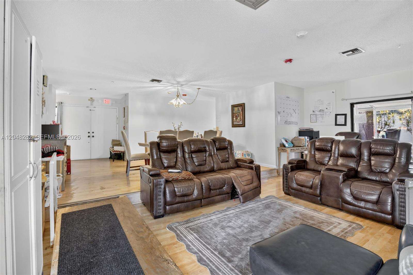 12104 Landing Way, Cooper City, FL 33026 - For Sale photo 4