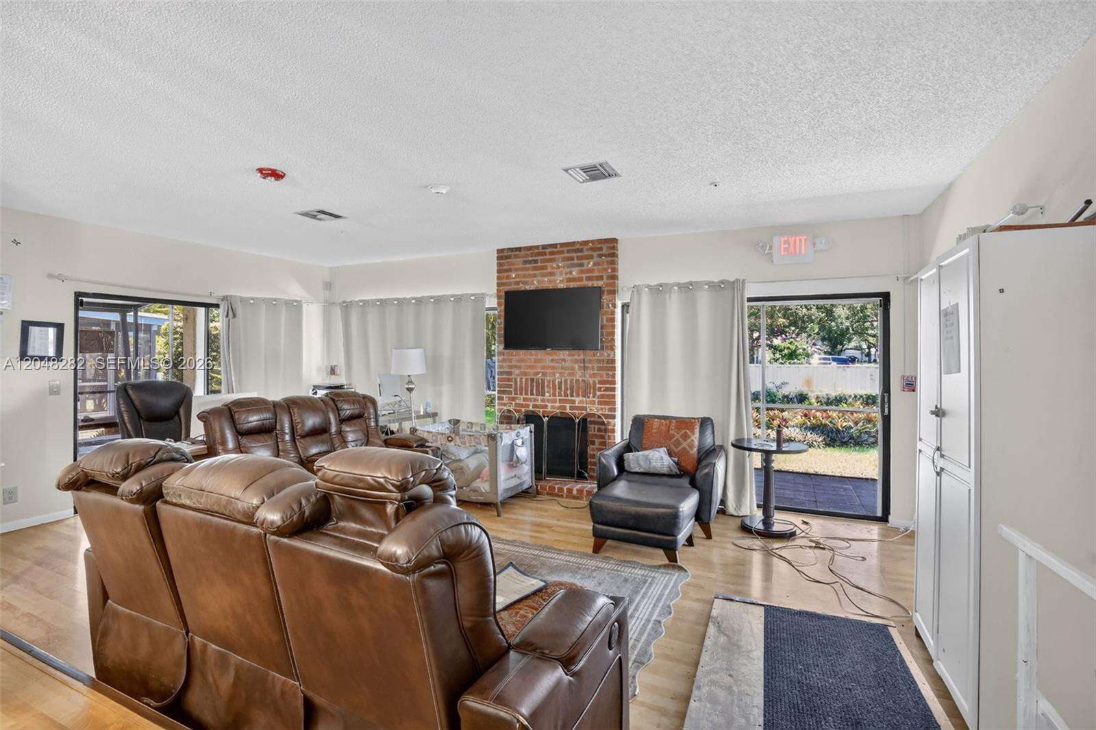 12104 Landing Way, Cooper City, FL 33026 - For Sale photo 5