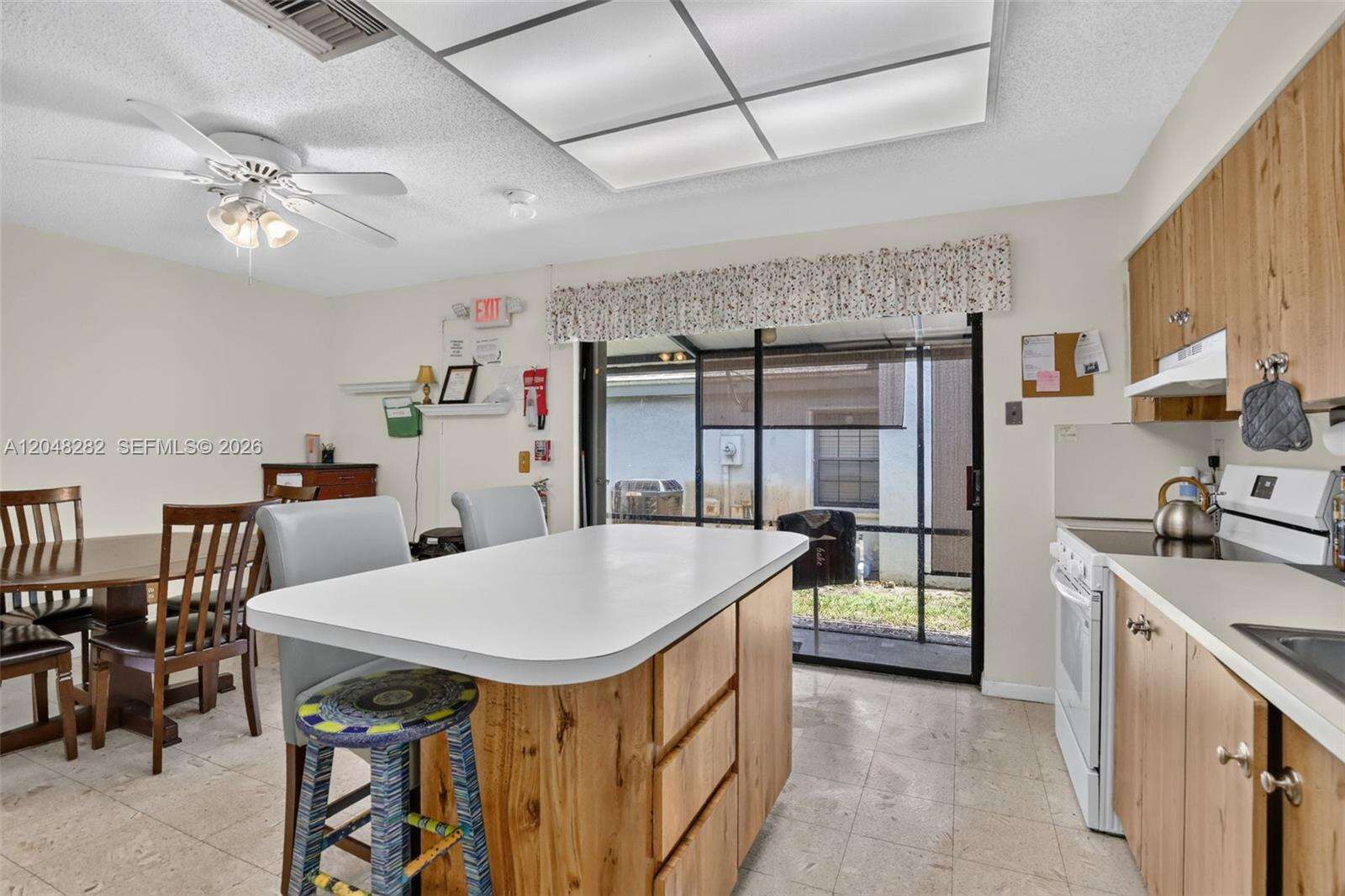 12104 Landing Way, Cooper City, FL 33026 - For Sale photo 6