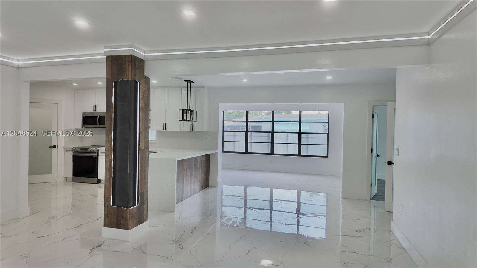 7721 Granada Blvd, Miramar, FL 33023 - For Sale photo 2