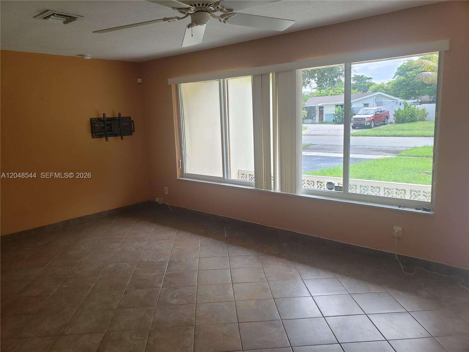 510 70th Ave, Pembroke Pines, FL 33023 - For Sale photo 29