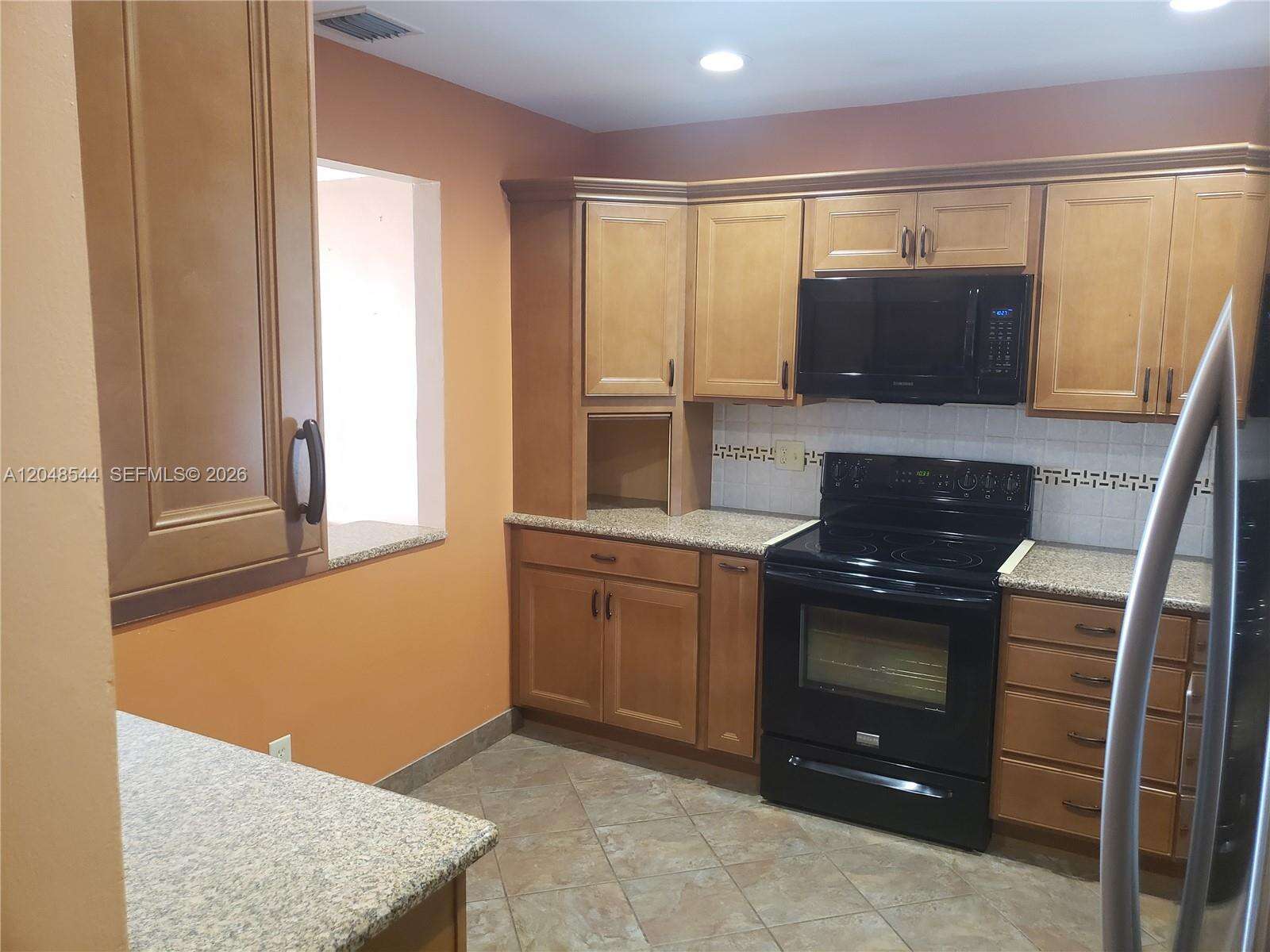 510 70th Ave, Pembroke Pines, FL 33023 - For Sale photo 34