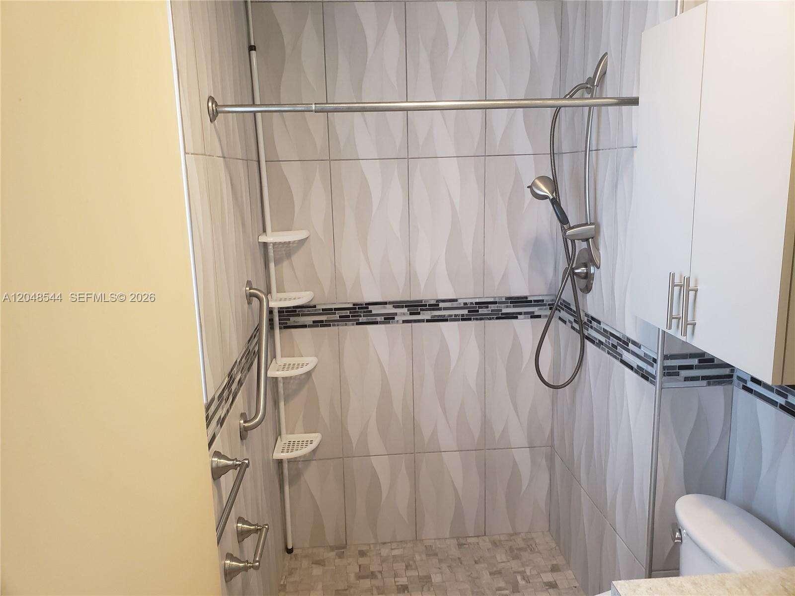510 70th Ave, Pembroke Pines, FL 33023 - For Sale photo 49
