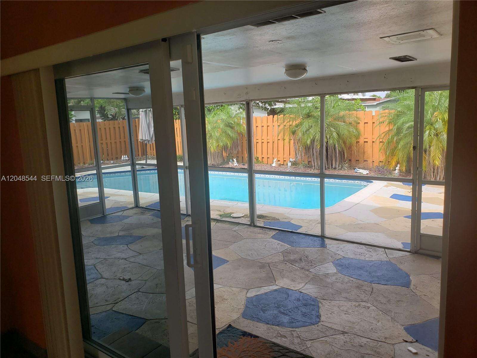 510 70th Ave, Pembroke Pines, FL 33023 - For Sale photo 59