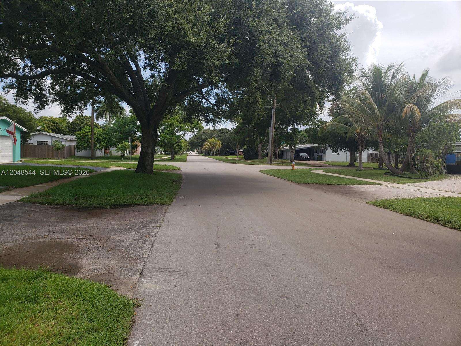 510 70th Ave, Pembroke Pines, FL 33023 - For Sale photo 7