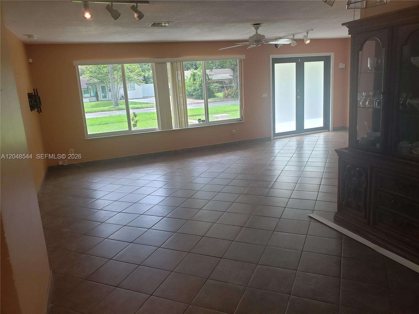 510 70th Ave, Pembroke Pines, FL 33023 - For Sale photo 74
