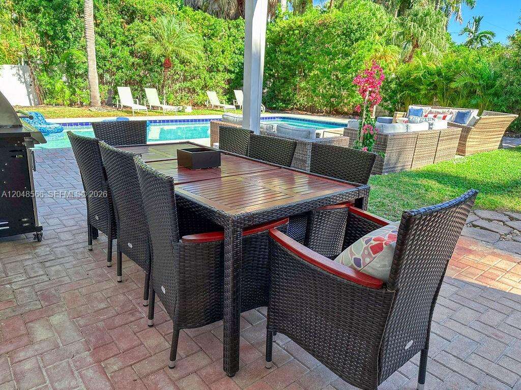 1255 Jackson St, Hollywood, FL 33019 - For Sale photo 14