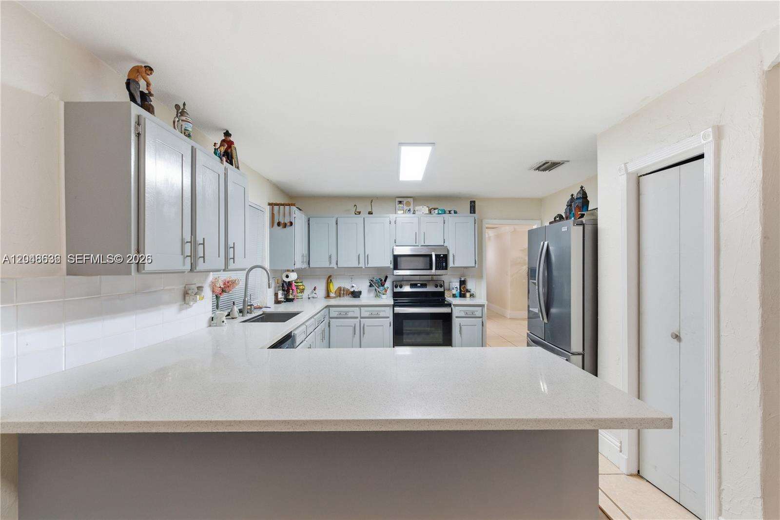 15490 209th Ave, Miami, FL 33187 - For Sale photo 10