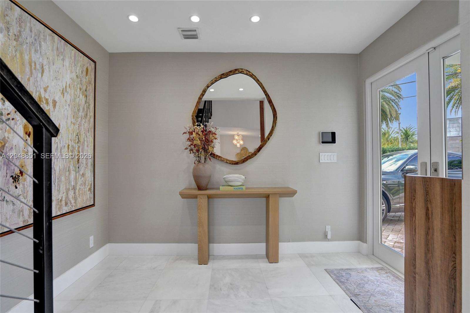 113 Holiday Dr, Hallandale Beach, FL 33009 - For Sale photo 11