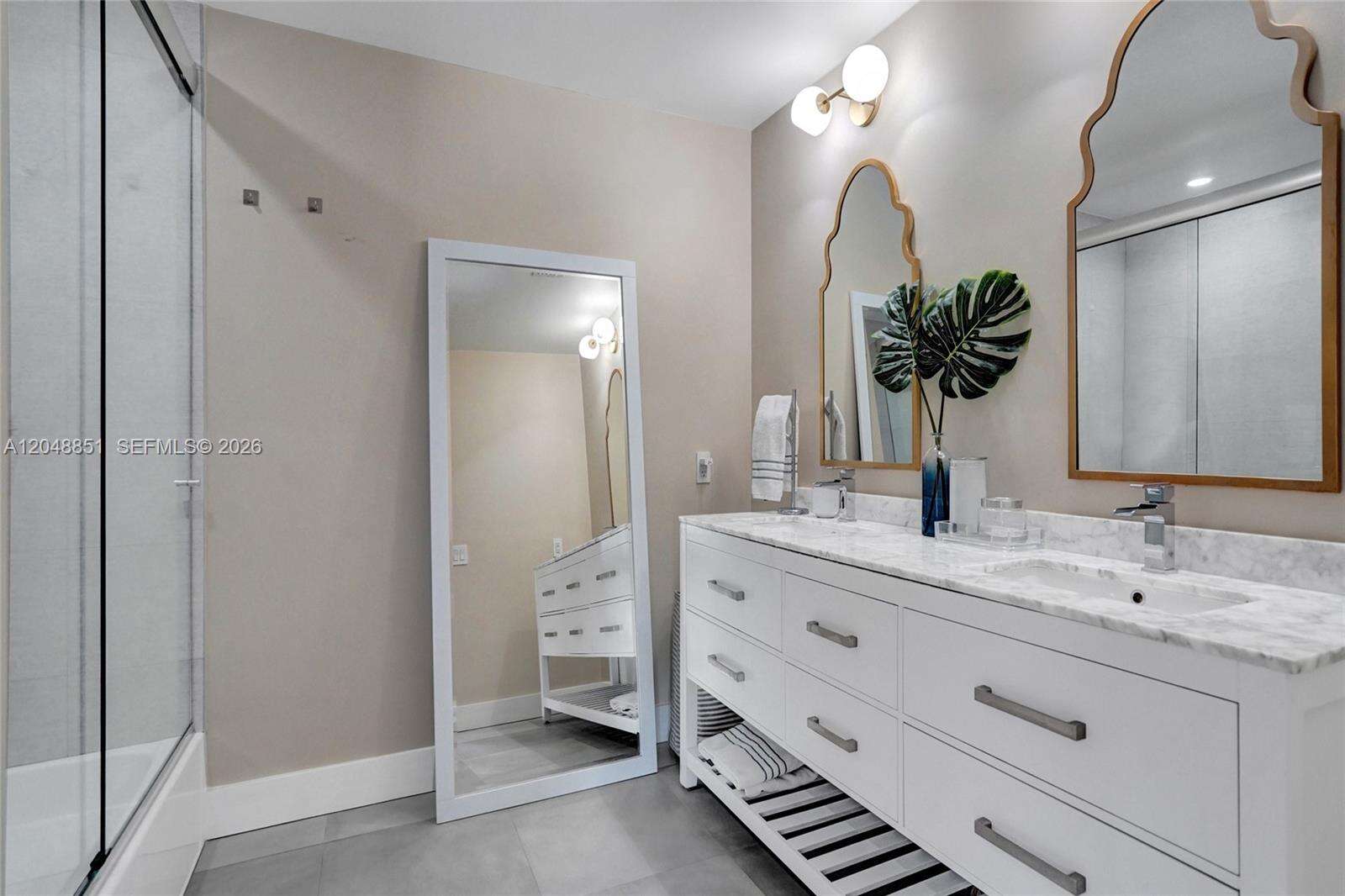 113 Holiday Dr, Hallandale Beach, FL 33009 - For Sale photo 41