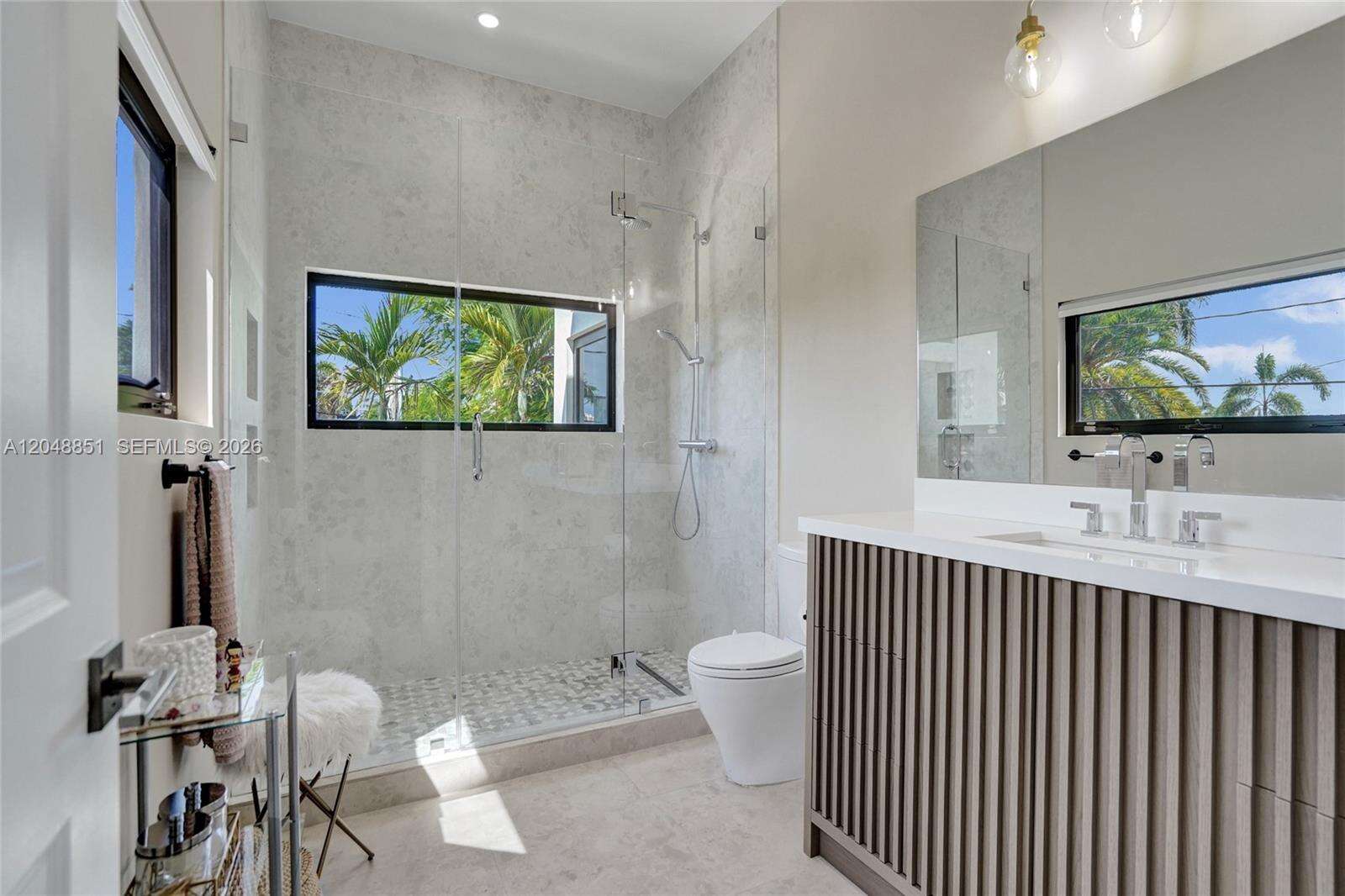 113 Holiday Dr, Hallandale Beach, FL 33009 - For Sale photo 48