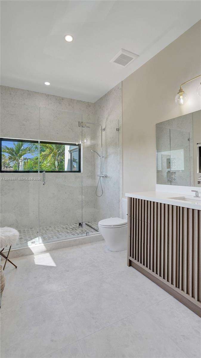 113 Holiday Dr, Hallandale Beach, FL 33009 - For Sale photo 49
