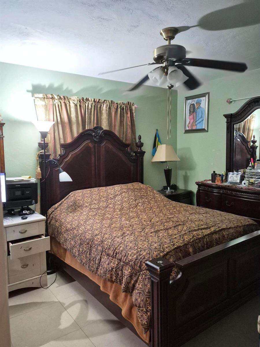 2538 Fillmore, Hollywood, FL 33020 - For Sale photo 5