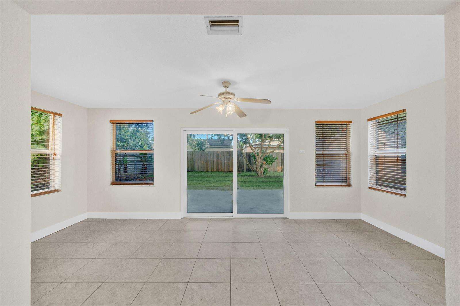 301 65th, Hollywood, FL 33024 - Pending Sale photo 16