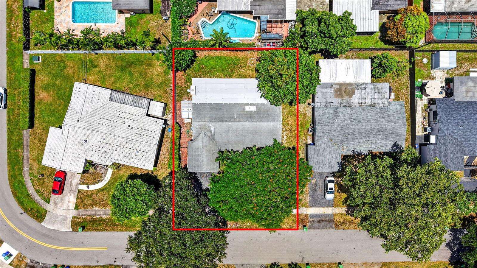 7151 5th, Pembroke Pines, FL 33023 - For Sale photo 2