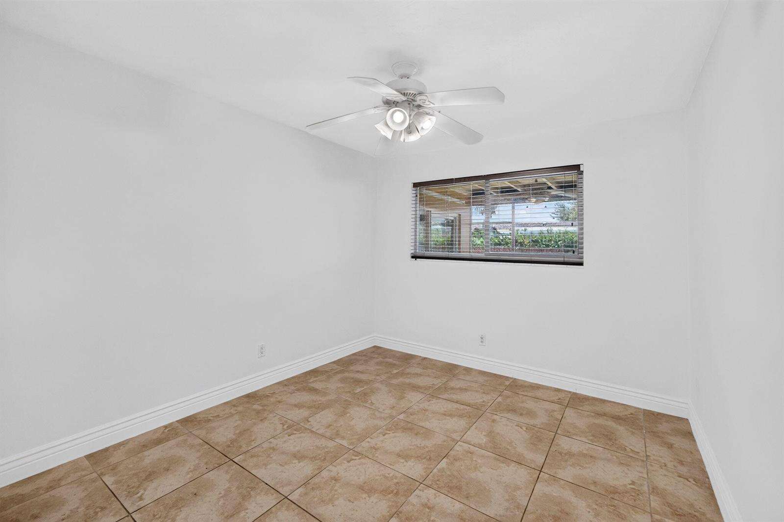 7151 5th, Pembroke Pines, FL 33023 - For Sale photo 26