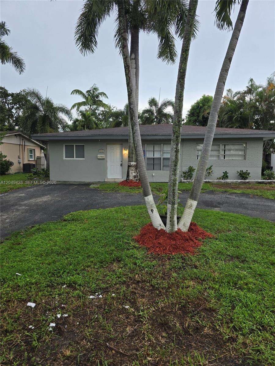 2111 57th Terrace, Hollywood, FL 33021 - For Sale photo 1