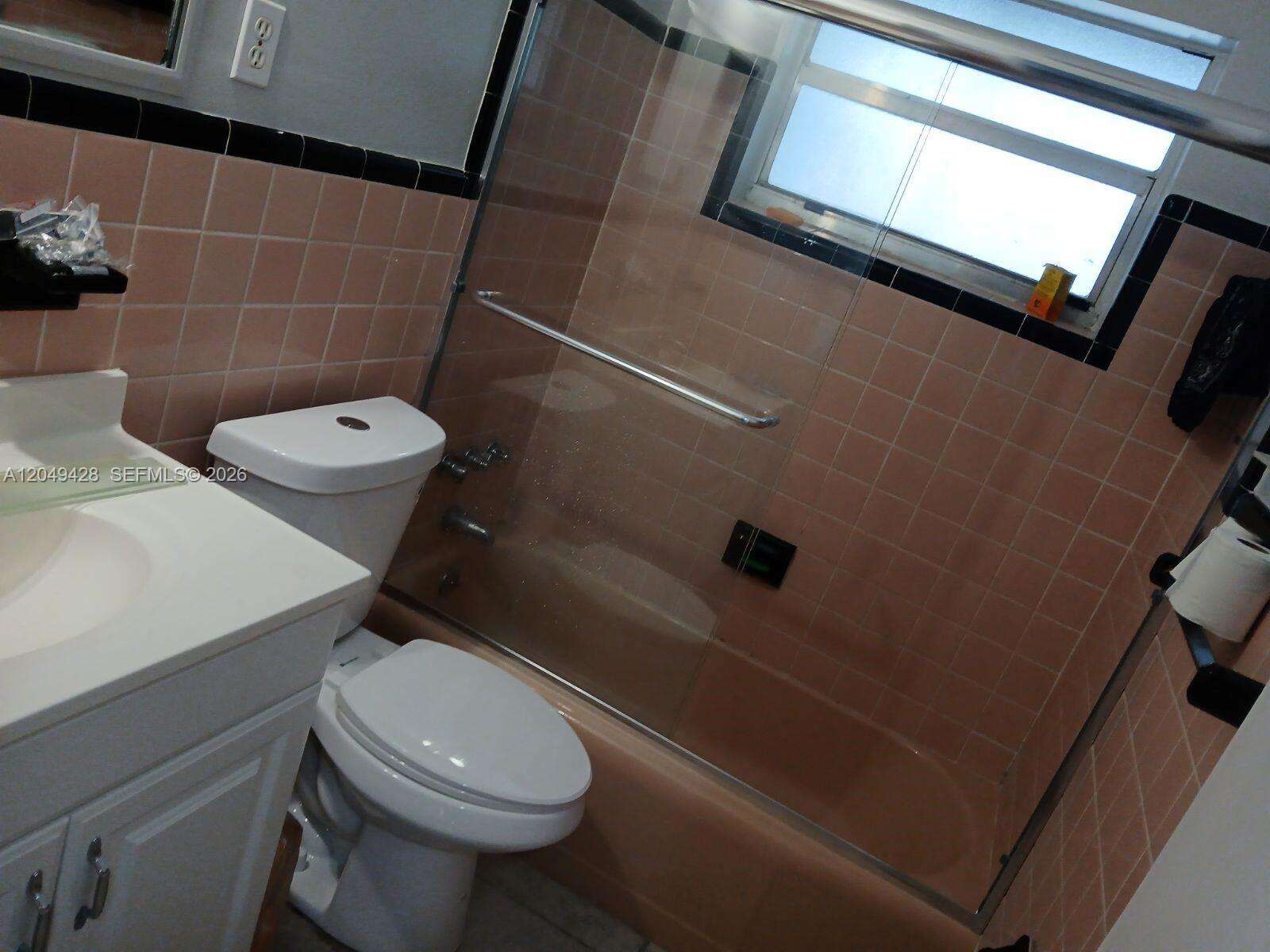 2111 57th Terrace, Hollywood, FL 33021 - For Sale photo 3