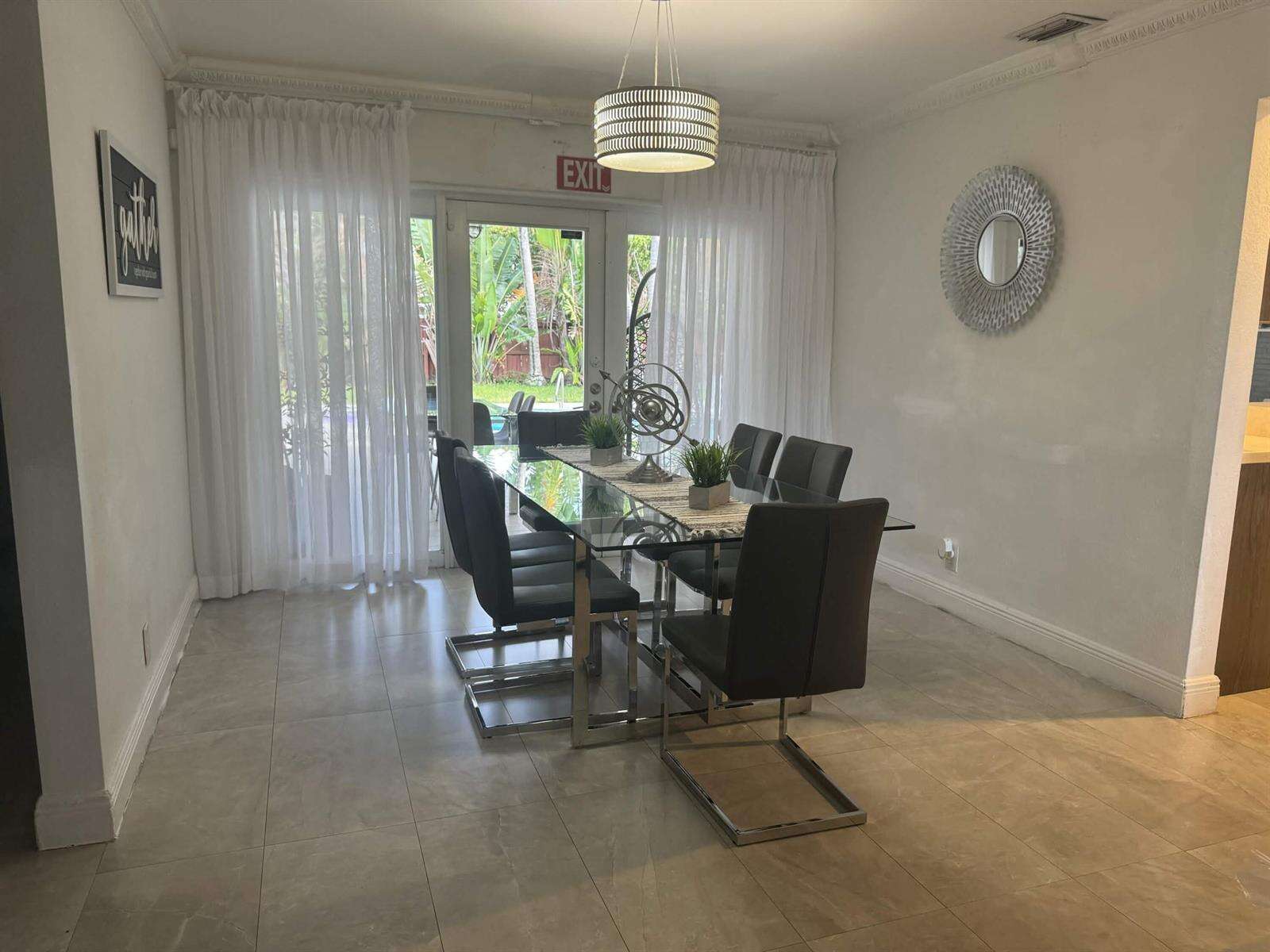 5424 Garfield, Hollywood, FL 33021 - For Sale photo 2