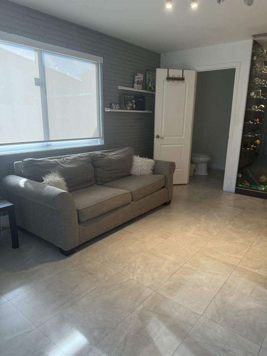 5424 Garfield, Hollywood, FL 33021 - For Sale photo 17