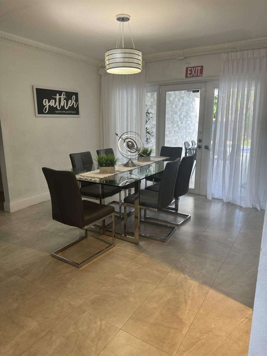 5424 Garfield, Hollywood, FL 33021 - For Sale photo 24