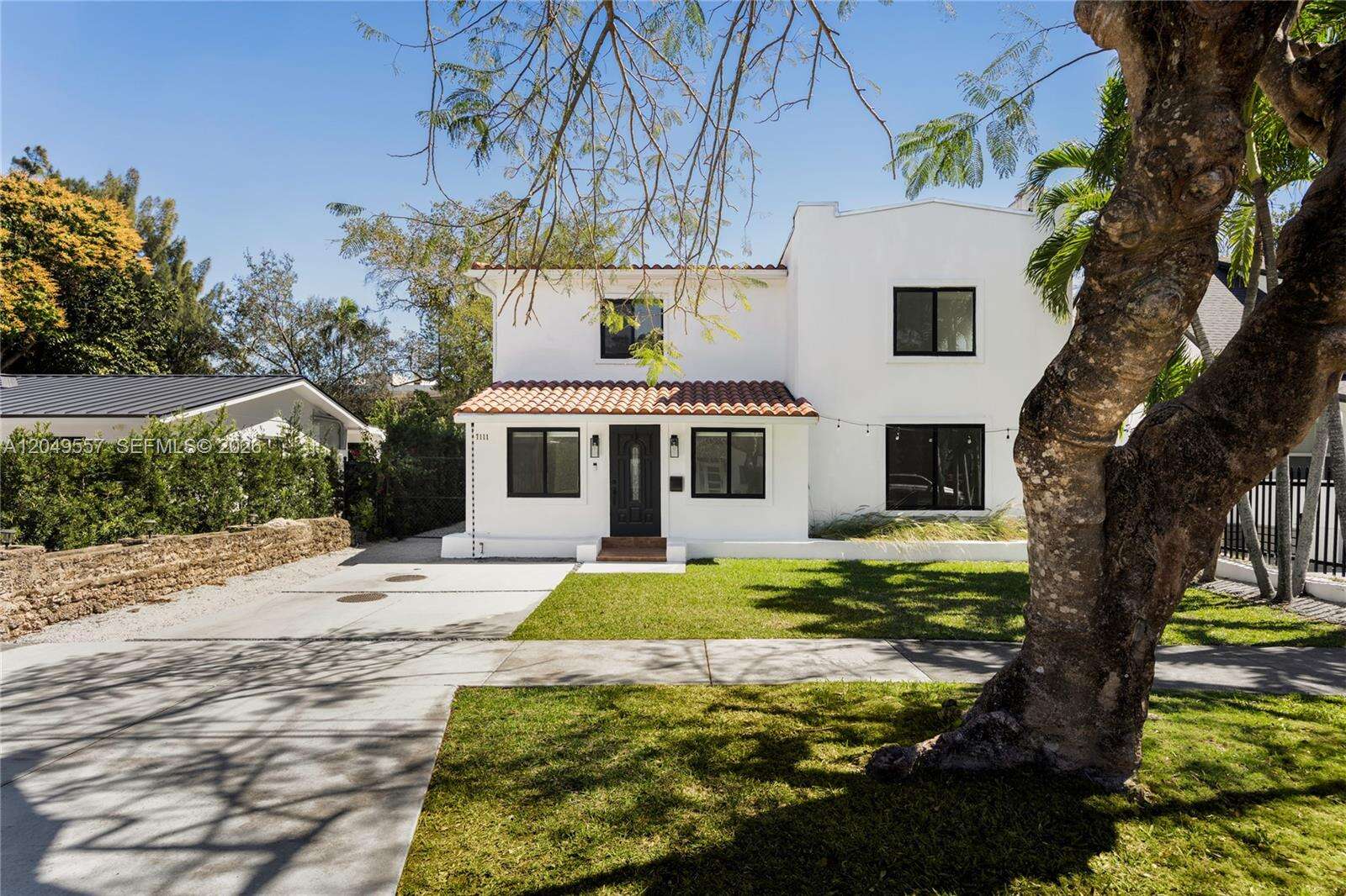 7111 63rd Ave, South Miami, FL 33143 - For Sale photo 2