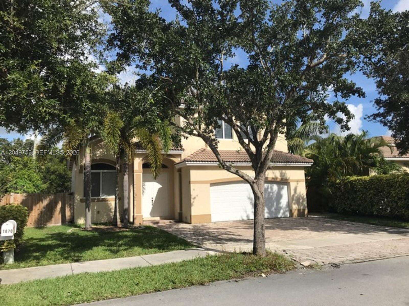 1870 18th Ter, Homestead, FL 33035 - For Sale photo 3