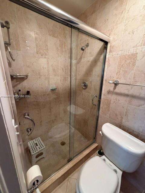 Miami Beach, FL 33140 - For Sale photo 12