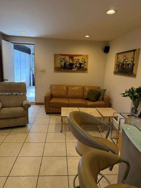 Miami Beach, FL 33140 - For Sale photo 25