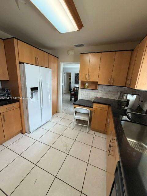 Miami Beach, FL 33140 - For Sale photo 4