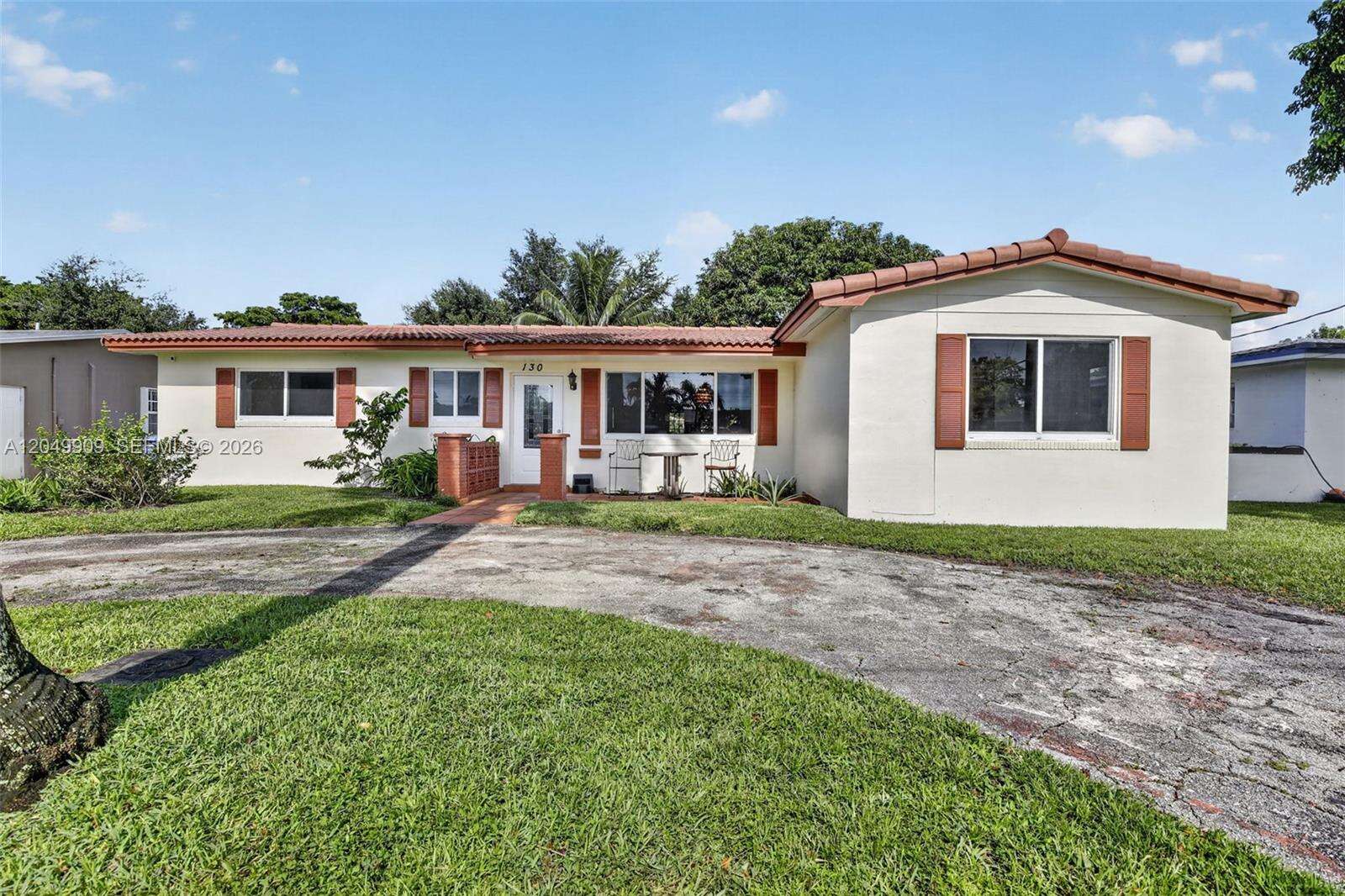 130 78th Ave, Pembroke Pines, FL 33024 - For Sale photo 1
